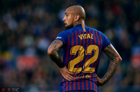 贝贝游戏中心:尤文拒绝比达尔加盟,只接受巴萨用阿图尔换皮亚尼